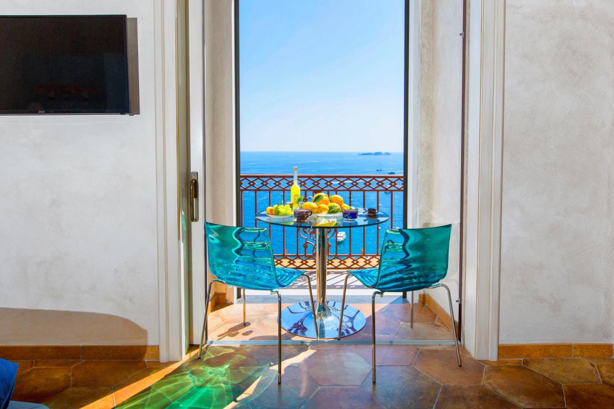 Amore Rentals - Casa Volte Alte Positano Bagian luar foto
