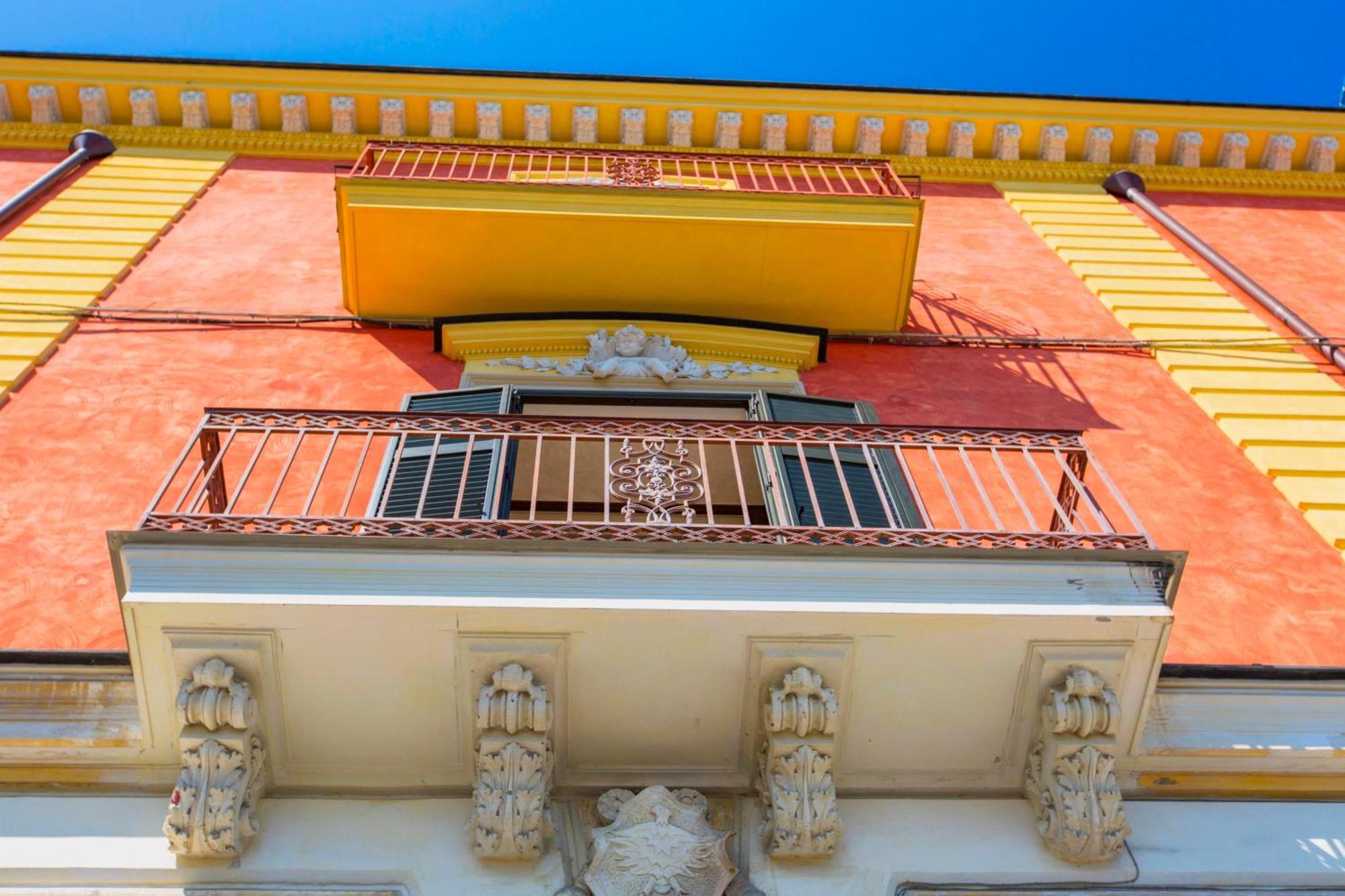 Amore Rentals - Casa Volte Alte Positano Bagian luar foto